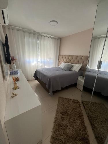 Camaqua Apartment | Apartamento suíte com estacionamento