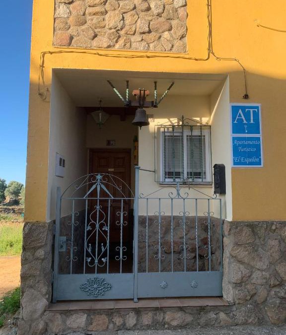 Calzadilla House | APARTAMENTO TURÍSTICO EL ESQUILÓN