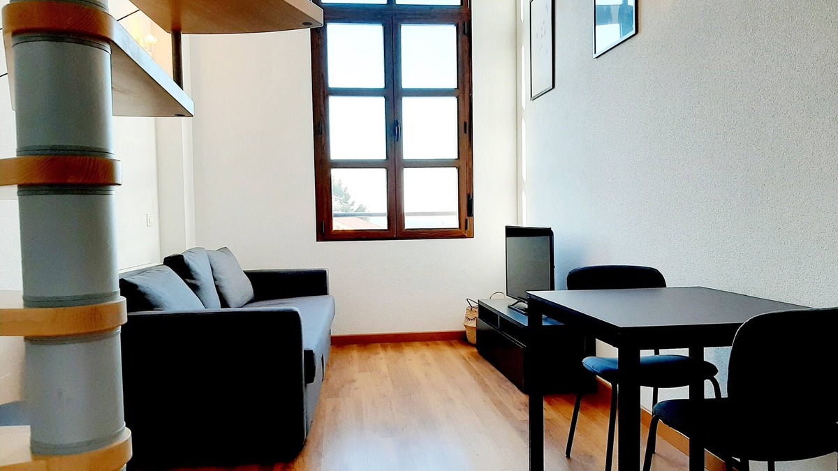 Candelario Apartment | Apartamentos Candelario by gaiarooms