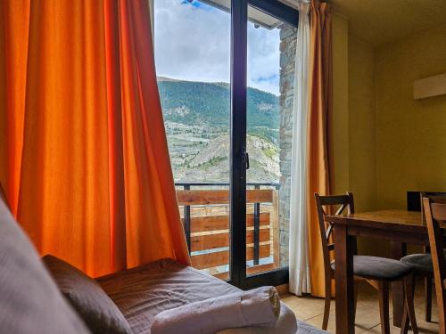 Canillo Apartment | Apartamentos Canillo Ribagrossa 3000