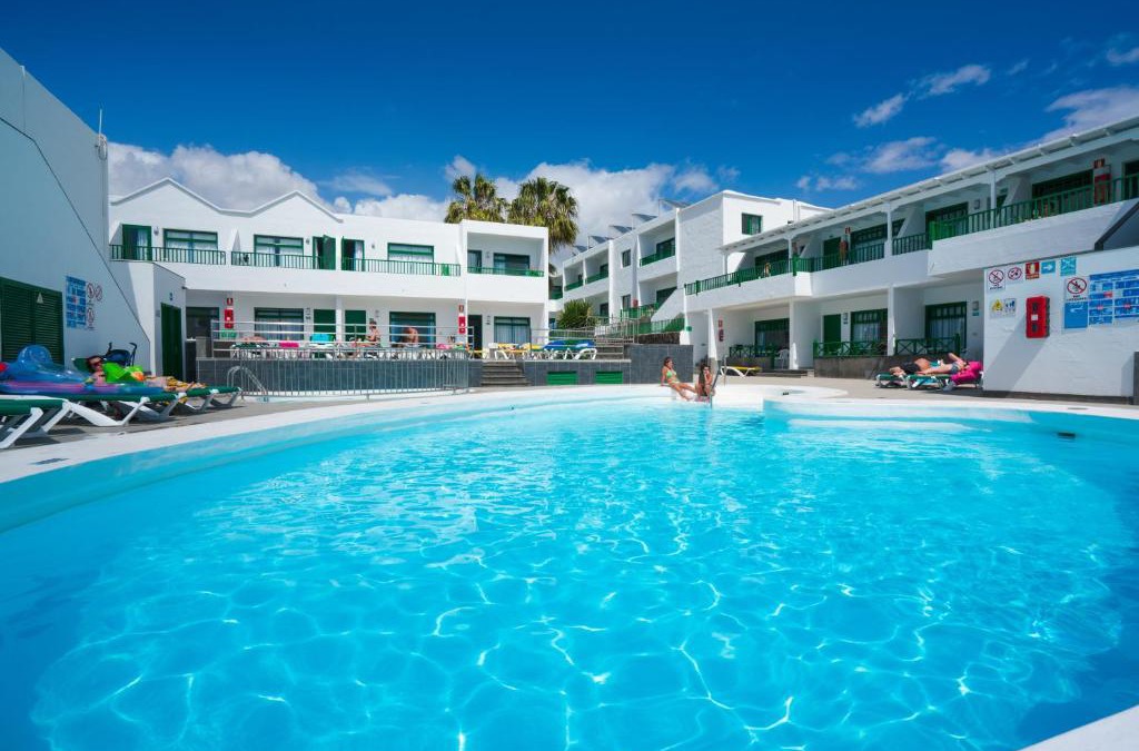 Puerto del Carmen Apartment | Apartamentos Elena