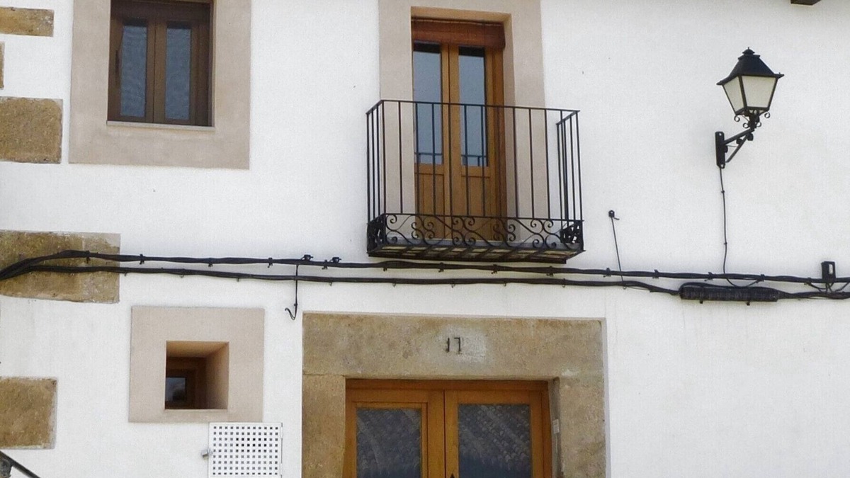 Cuacos de Yuste Condo | Apartamentos Entre Fuentes 50 m2 en casco histórico de Cuacos de Yuste, La Vera