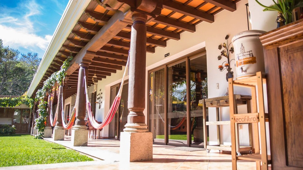 Antigua Guatemala House | APARTAMENTOS LOS NAZARENOS 5 - swimming pool, jacuzzi and gym