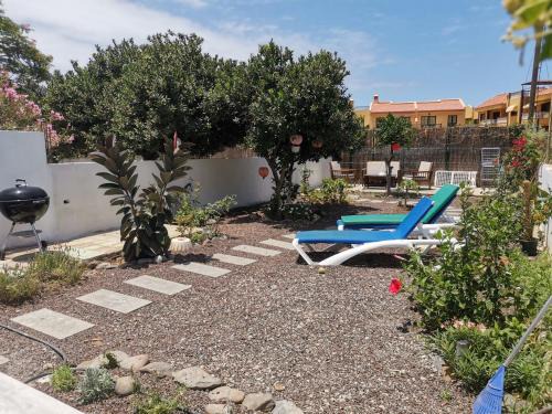 Playa de la Calera Apartment | Apartamentos Los Medanos