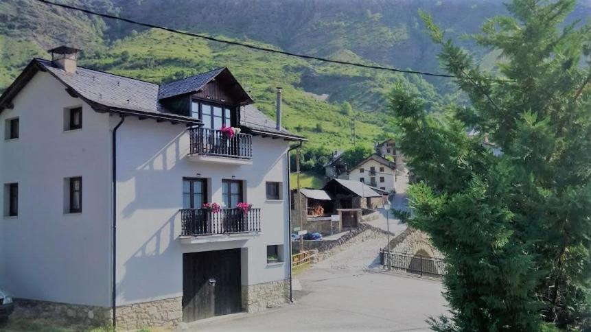 Espot Apartment | Apartaments Pont Romànic