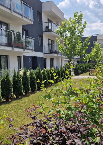 Brzezinka Apartment | Apartamenty Parkowe D9 z garażem