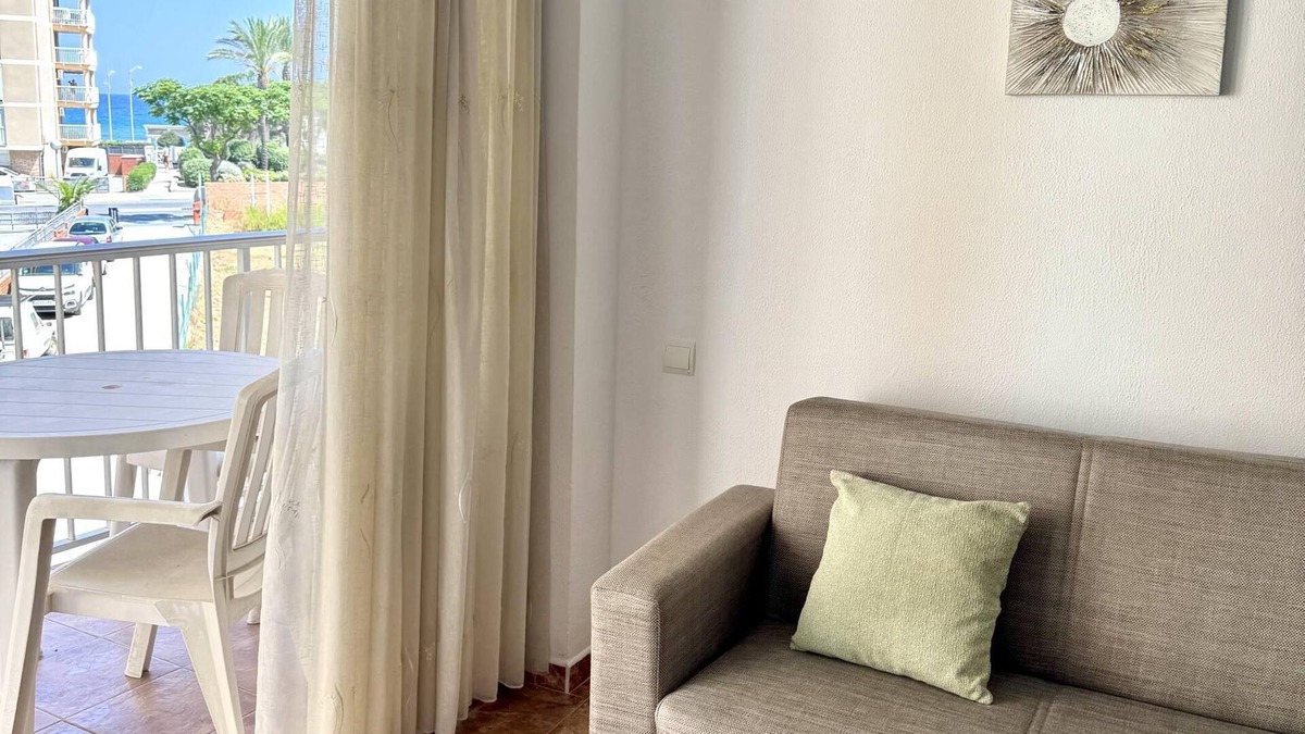 La Pineda Apartment | APARTBEACH NEW ALTAMIRA FRONT BEACH