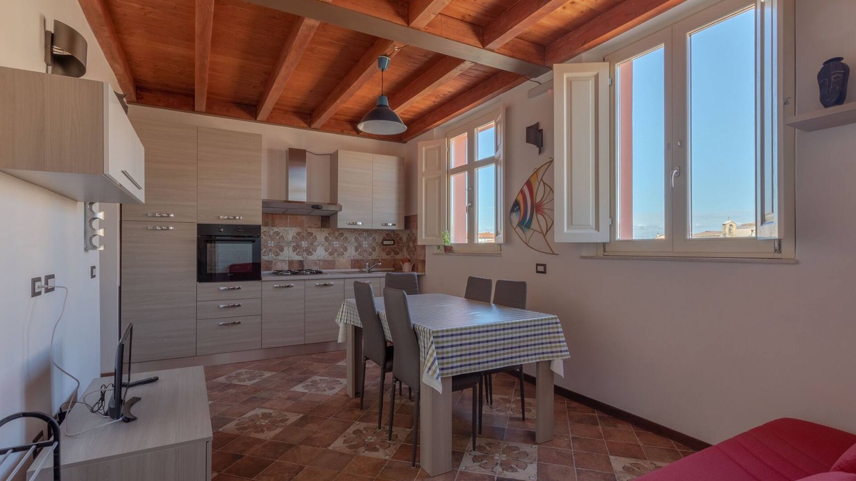 Oristano Historic Centre Apartment | apartement for 6 person with pool