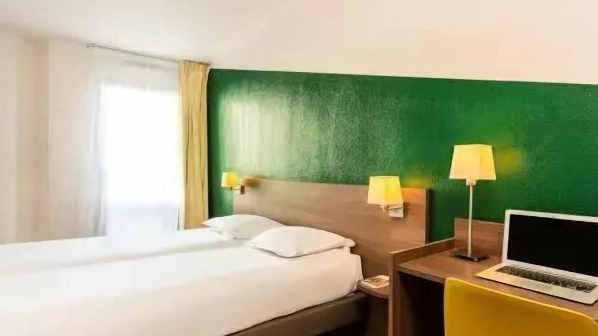 Carrieres-sous-Poissy Apartment | Aparthotel Adagio access Carrières-sous-Poissy - Studio 2 people