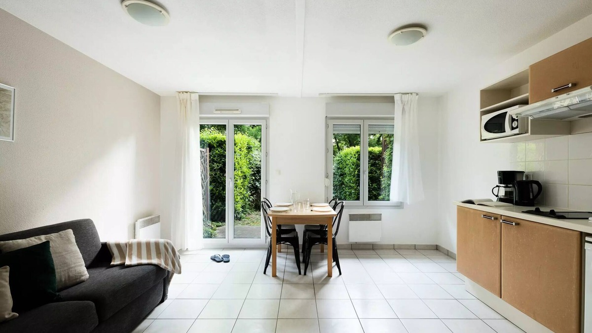 Lissieu Apartment | Aparthotel Garden & City Lyon - Lissieu 3* - 2 rooms 2 people