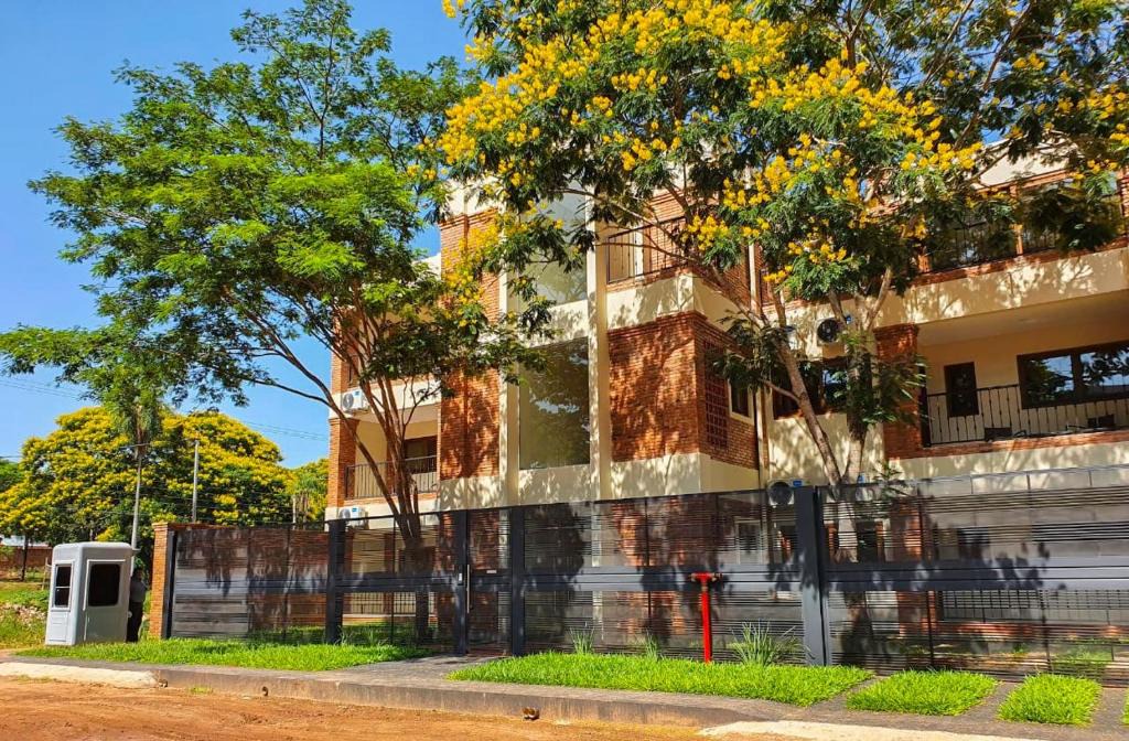 Nemby Apartment | Aparthotel Los Laureles