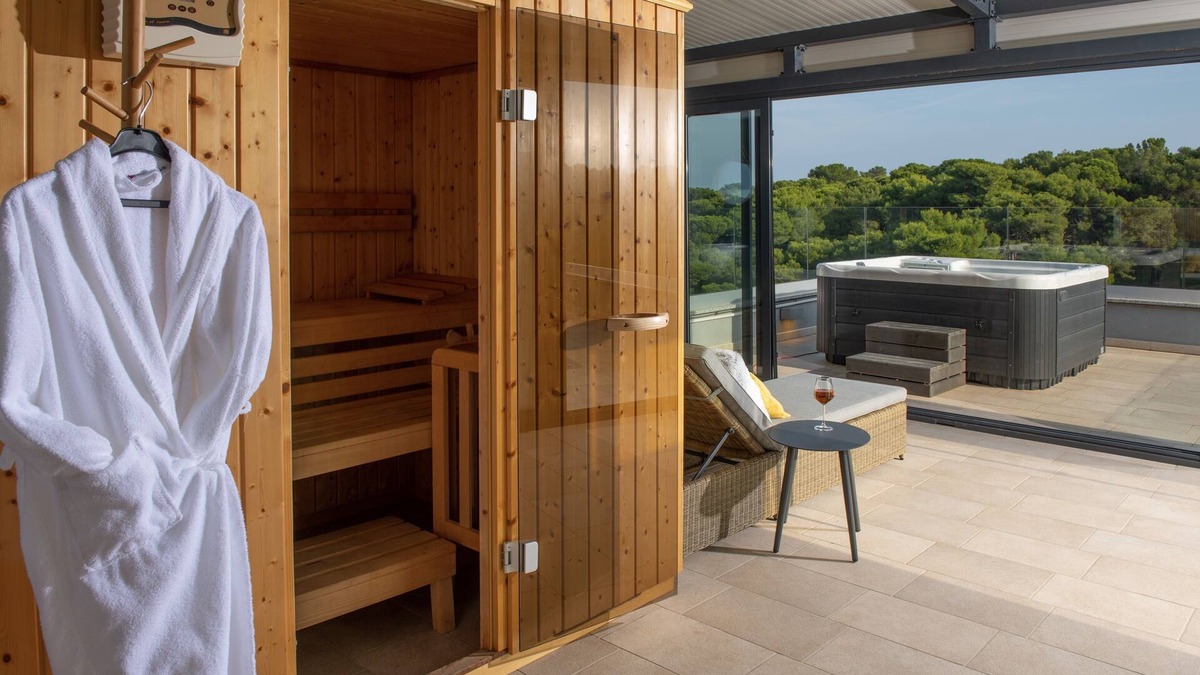 Premantura Hotel | Aparthotel Punta Blu - 300m from the beach, with Pool