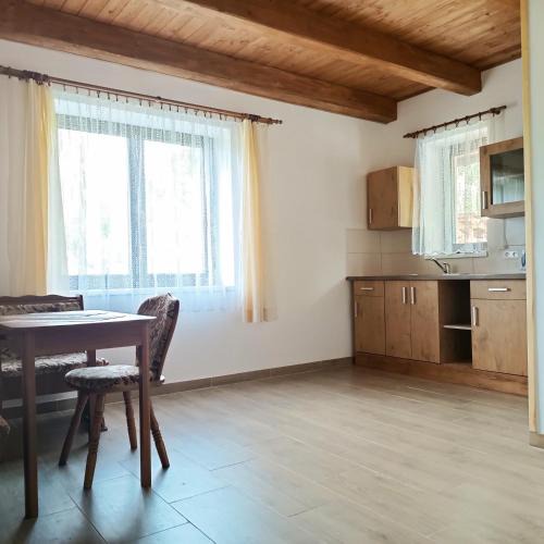 Pravonin Apartment | Apartmán Karhule (pod Blaníkem)