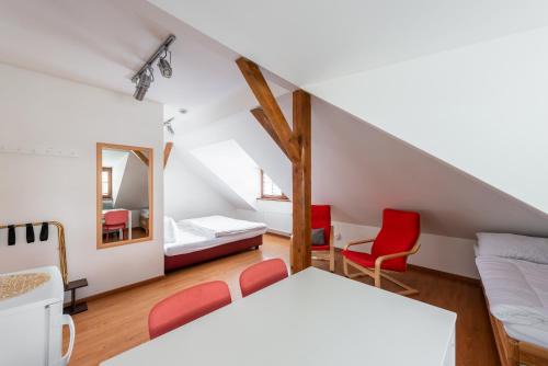 Karlstejn Apartment | Apartmán Muzeum obchodu