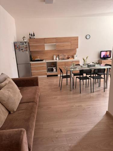 Ruzomberok Apartment | Apartmán RUŽA