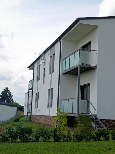 Bradlec Apartment | Apartmány JARO