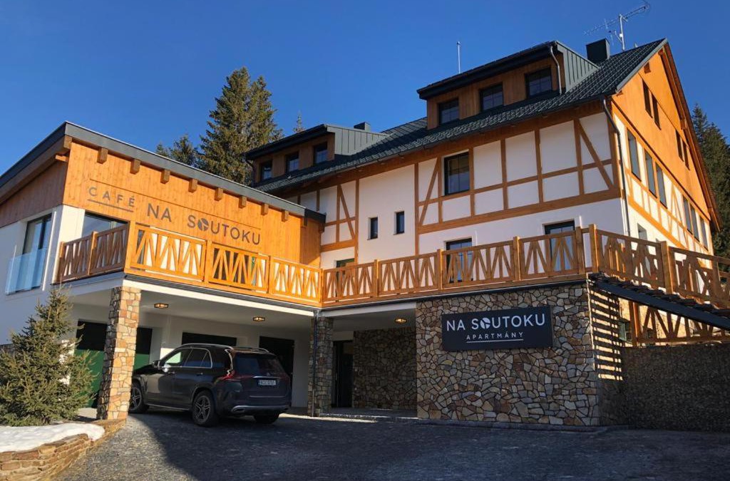 Modrava Apartment | Apartmány Na Soutoku - Březník