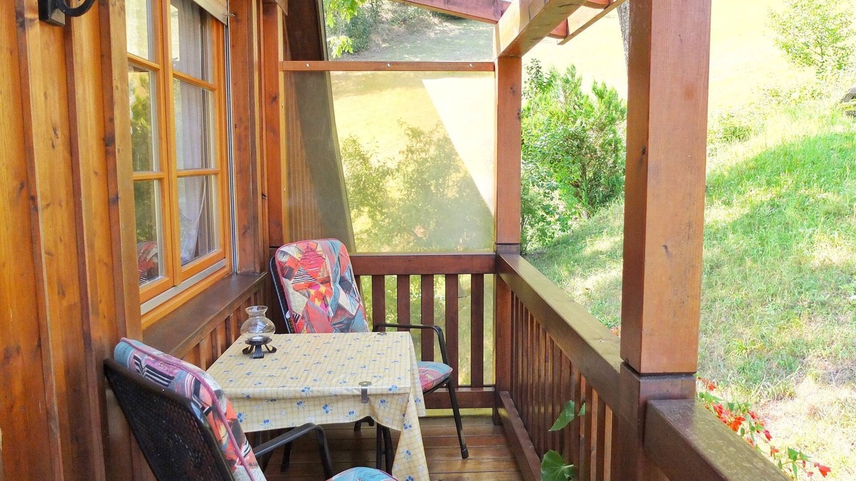 Bad Rippoldsau-Schapbach Apartment | Apartment 'Waldblick, 50 Qm' with Shared Garden, Balcony and Wi-Fi