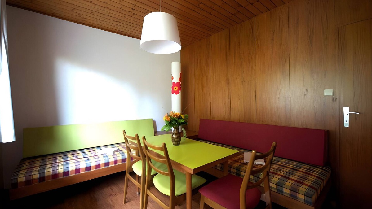 Hierholz Apartment | Apartment '3' with Shared Terrace, Balcony and Wi-Fi