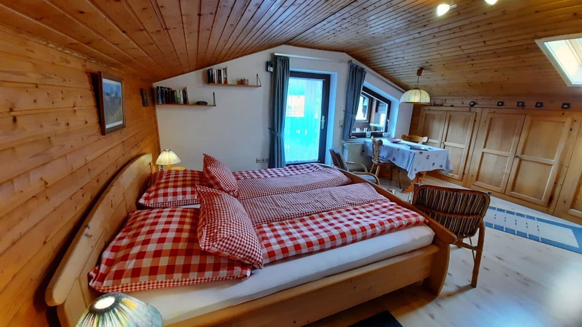 Ramsau Apartment | Apartment no. 3, 1-2 persons, 36 sqm, balcony, living room/bedroom, own entrance