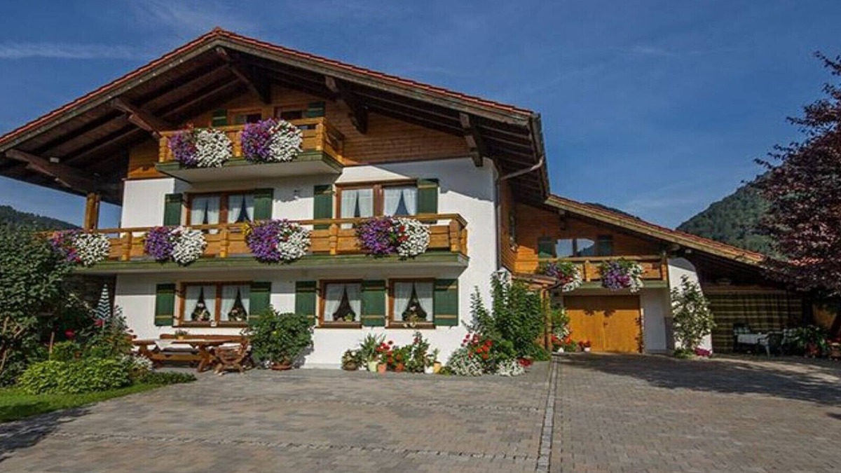 Weissbach an der Alpenstrasse Apartment | Apartment 3 *