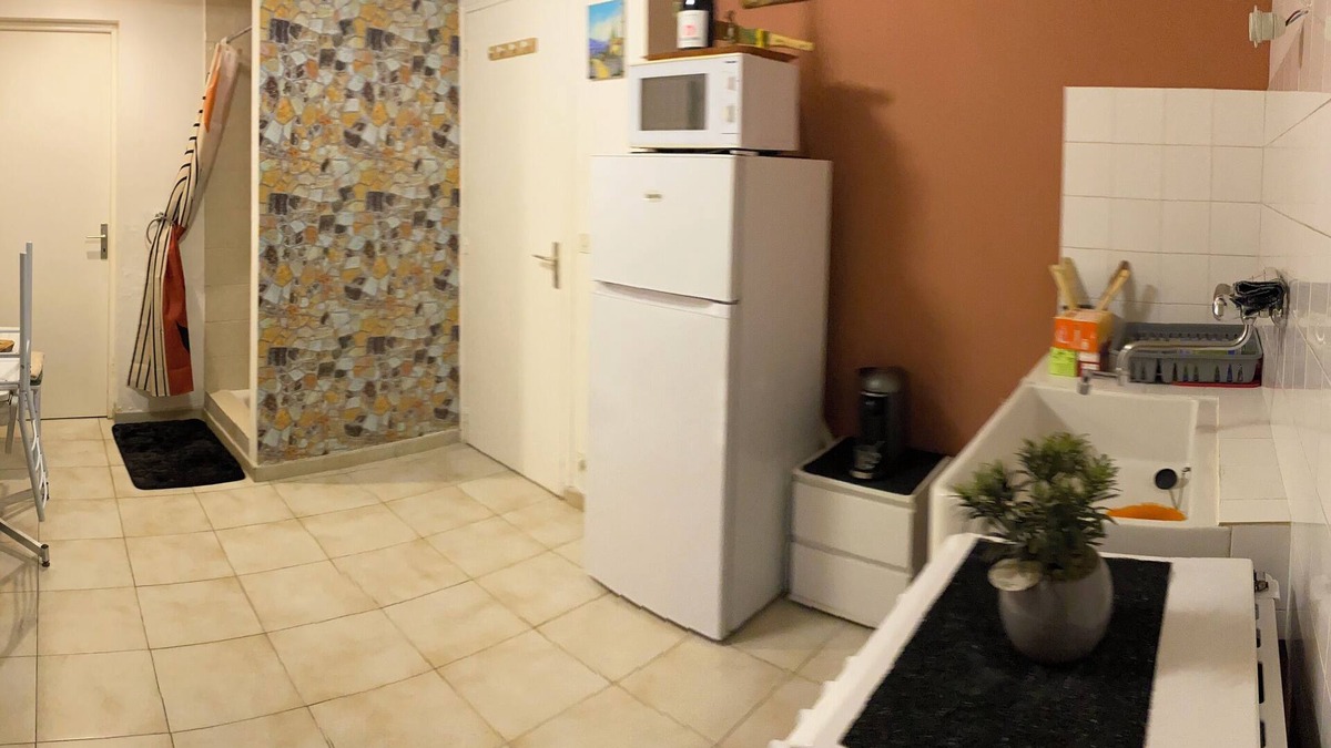 La Chapelle-Vaupelteigne Apartment | Apartment near Chablis in the heart of the vineyards