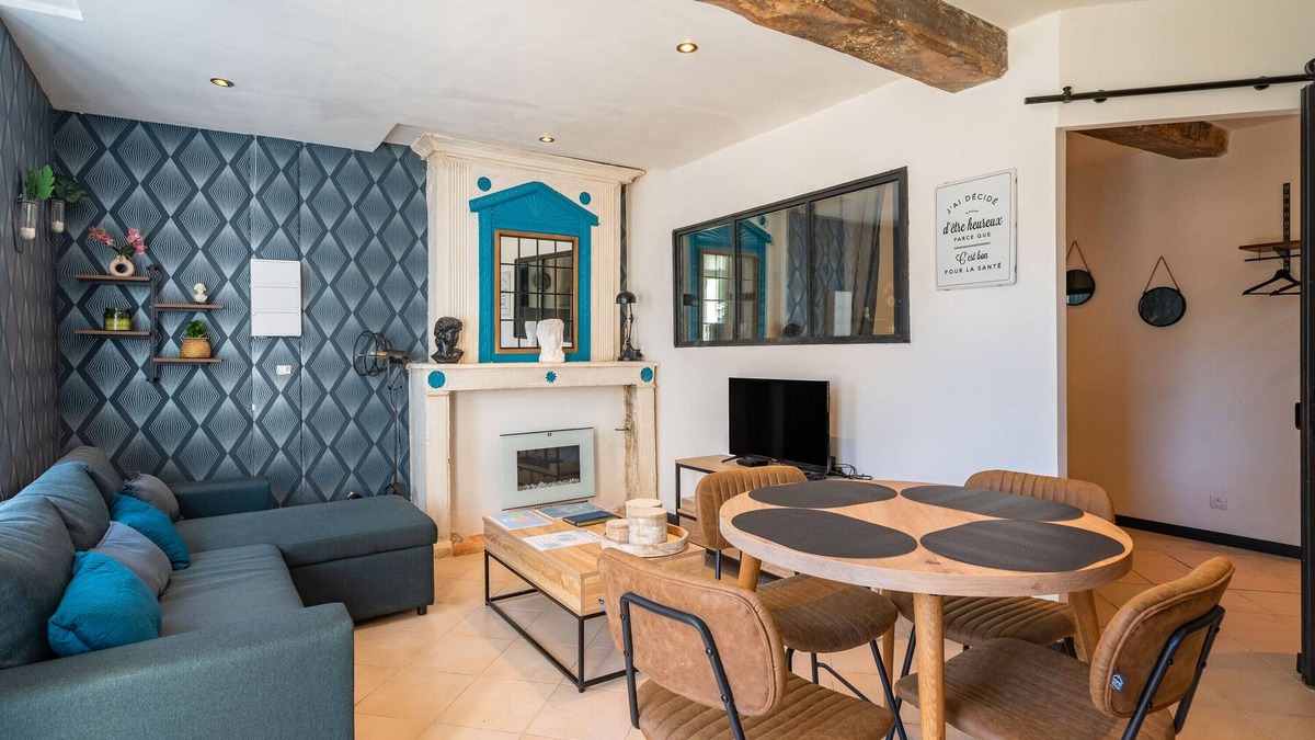 Saint-Genis-de-Saintonge Apartment | Apartment Napoleon – Comfort and Terrace, Ideal for Thalassotherapy and Families in Saint-Genis
