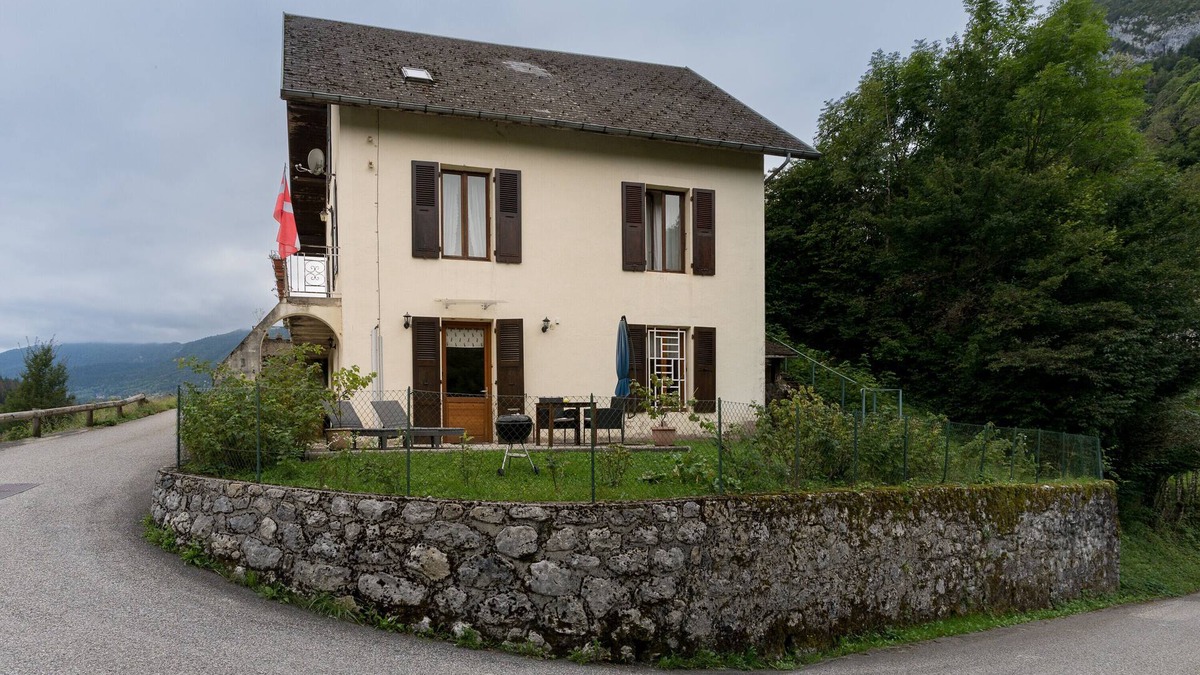 Saint-Pierre-d'Entremont Apartment | Apartment 'La Sabaudia En Chartreuse' with Mountain View, Private Terrace and Wi-Fi