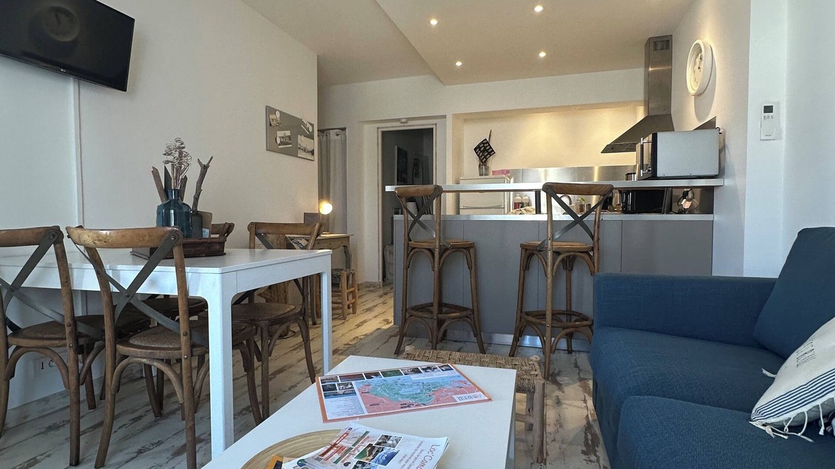 Saintes-Maries-de-la-Mer Apartment | APARTMENT "le Méditerranéen", 2 bedrooms and all comforts, 300m from the sea