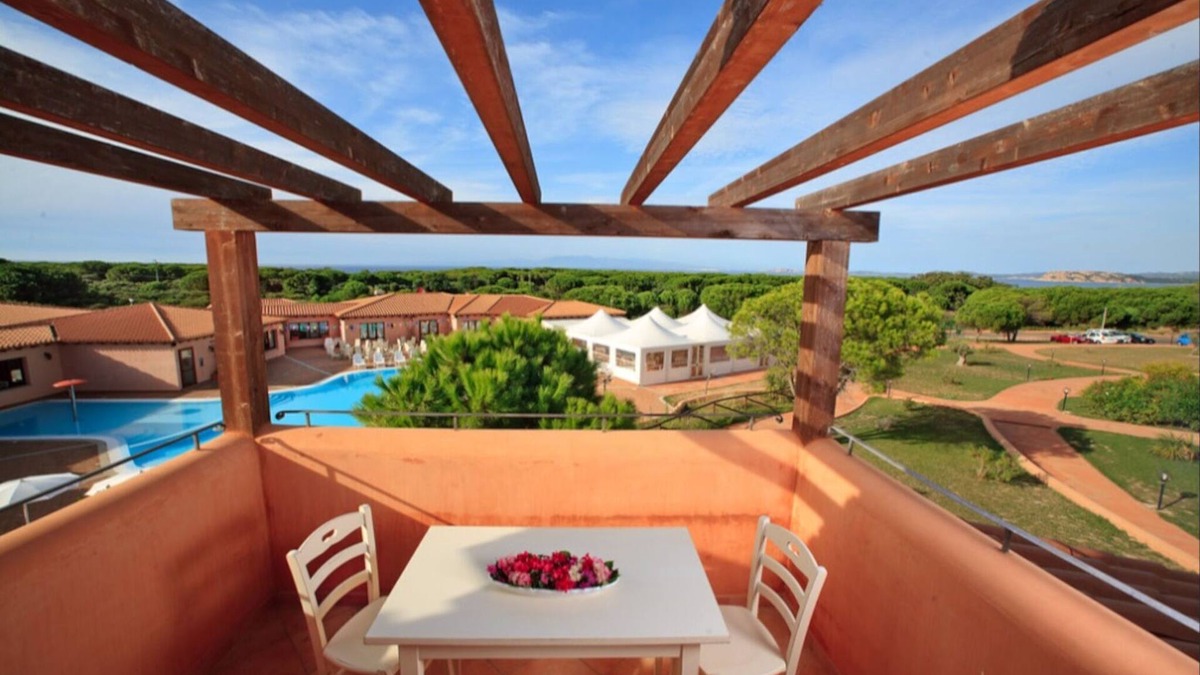 Vignola Mare House | Apartment in Vignola Mare near sandy beach