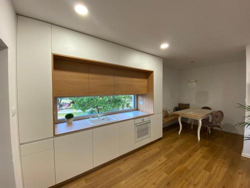 Kobarid Apartment | Apartma pri nani