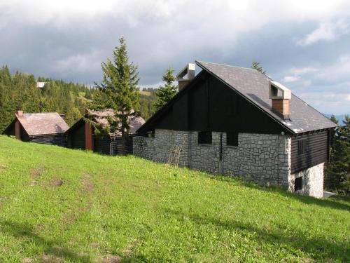 Slovenj Gradec House | Apartmaji Snežinka Kope