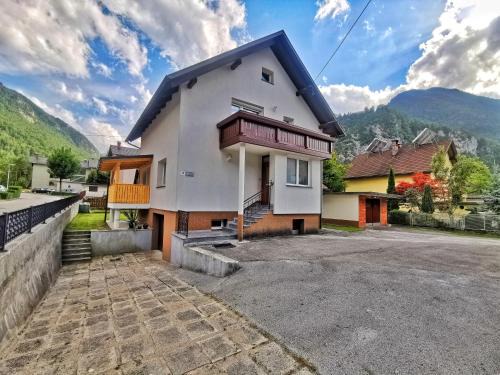 Mojstrana Apartment | Apartmaji Tomšič