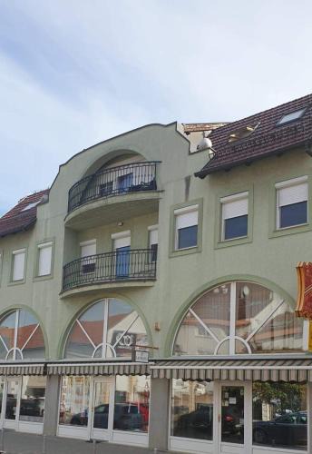 Vinkovci Apartment | Apartman ANDREA