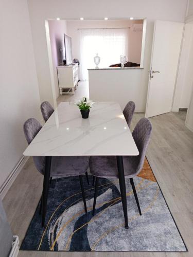 Bosanska Krupa Apartment | Apartman ARIS
