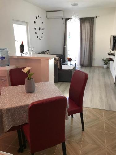Lastva Grbaljska Apartment | Apartman Djordje 1