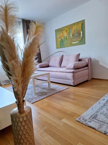 Zagreb Apartment | Apartman Lory, Zagreb, Downtown, with own parking in the garage