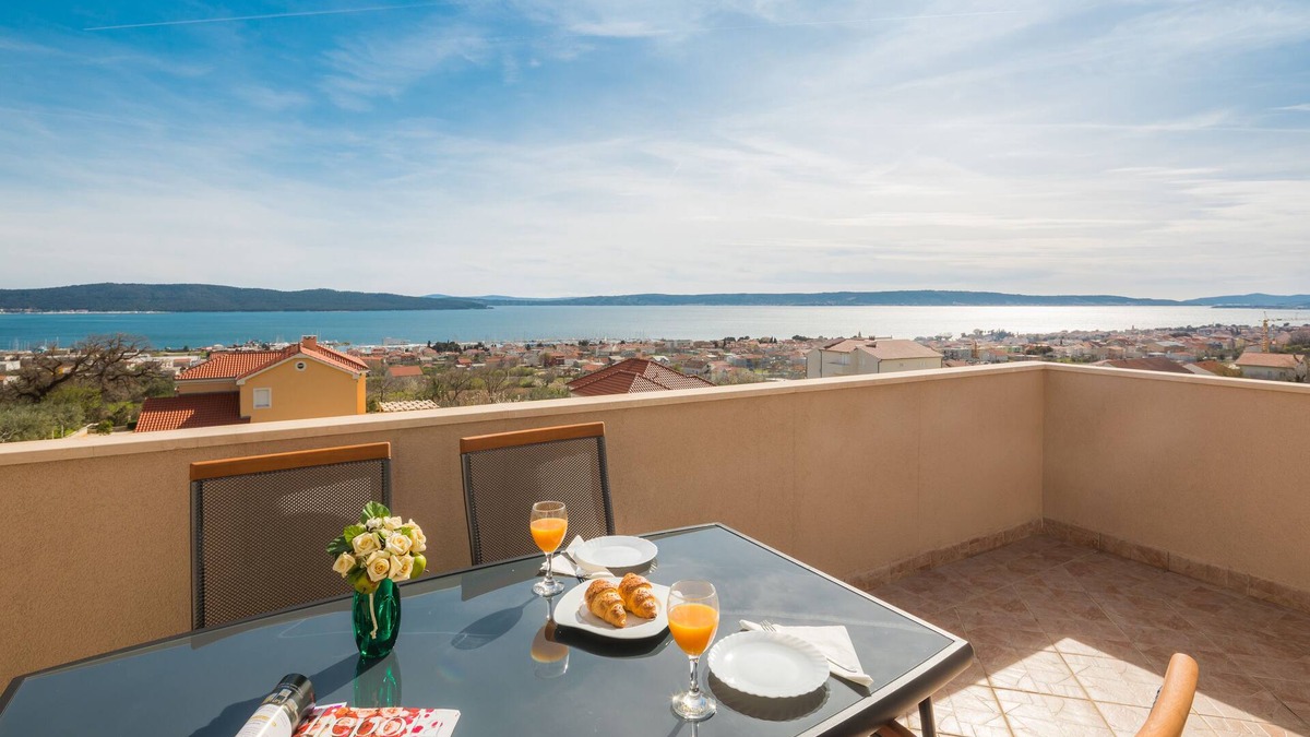 Kastel Sucurac Apartment | Apartman Marija Kaštel Sućurac Croatia(near Split)