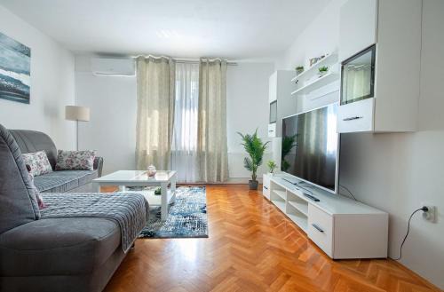 Mukinje Apartment | Apartman Plitvice Happy Home