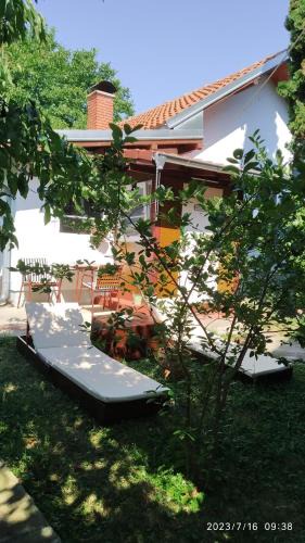 Kladovo House | Apartman Stara Trešnja