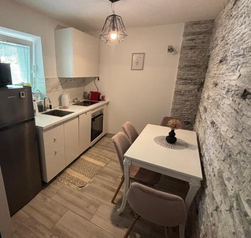 Pucisca Apartment | Apartman Tino