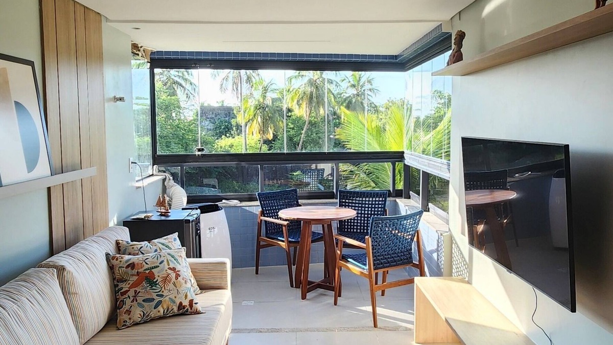 Ponta de Matos Apartment | Apartment in Resort Condominium. Feet in the sand