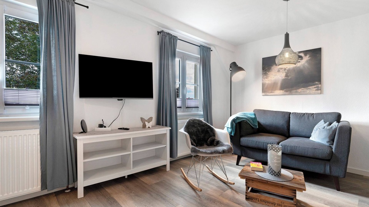 Endingen am Kaiserstuhl Apartment | Apartment 'Zur Stadtmama' with Wi-Fi