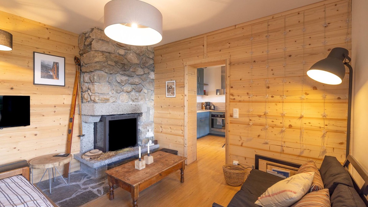 Saint-Gervais-les-Bains Apartment | Apartment 'St Gervais Les Bains - Mont Blanc' with Mountain View, Private Terrace and Wi-Fi