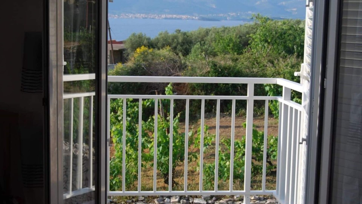 Vela Glavica Apartment | Apartments Krila (110871-A1) - Lumbarda - island Korcula