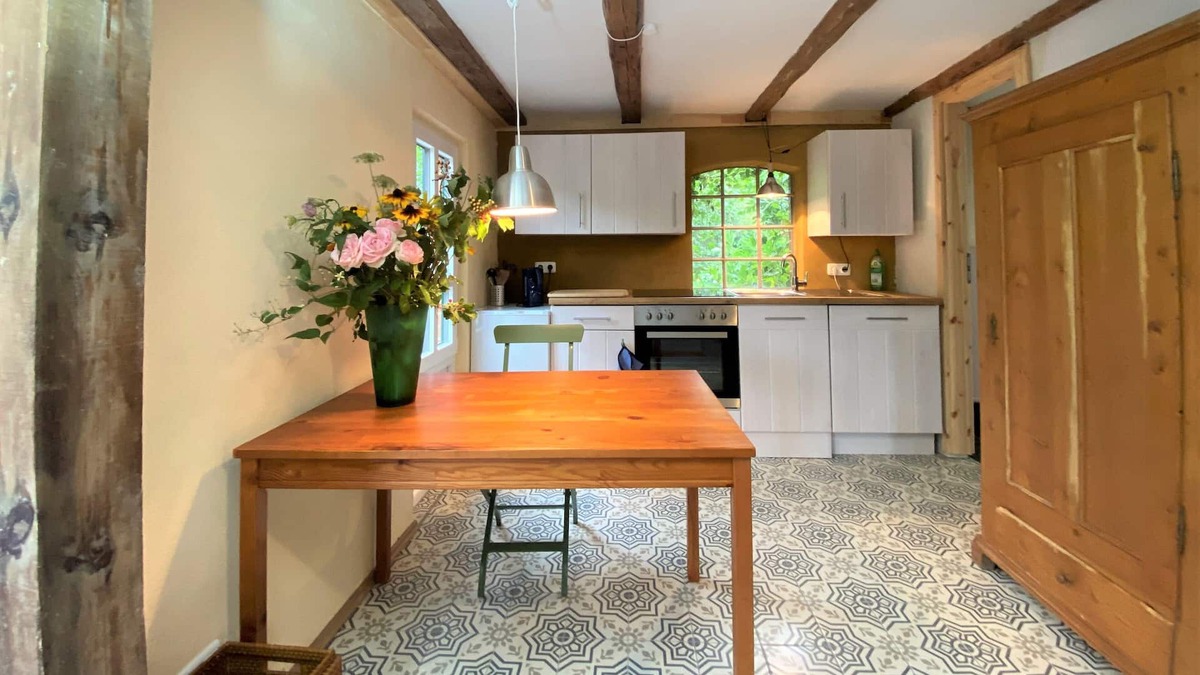 Amt Neuhaus Apartment | Apartment-Romantic-Private Bathroom-Woodland view