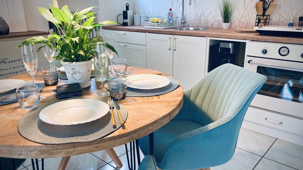 Rielasingen-Worblingen Apartment | Apartment Seabreeze ~ cozy & quiet