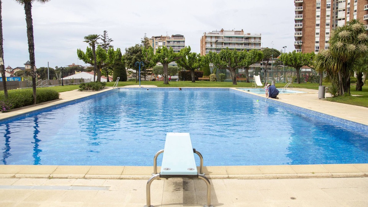 Sant Vicenc de Montalt House | APARTMENT OF 100M2 WITH SEA VIEWS