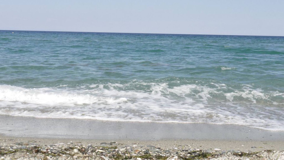 Paralia Pantaleimonos Apartment | Apartment 111 - Achillion B&B, close to the beach and Mount Olympus