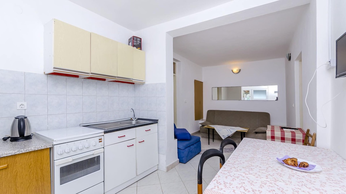 Stomorska Apartment | Apartments Laguna (72461-A4) - Stomorska - island Solta